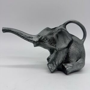 Vintage SPI Solid Brass Elephant Watering Can Made in Korea 8.5” x 5.25”